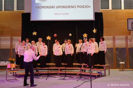 Revija pevskih zborov »Gorenjski upokojenci pojejo«  (11)
